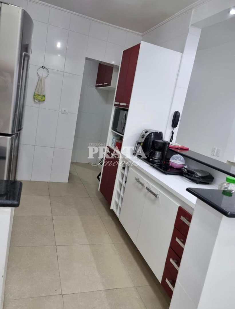 Apartamento à venda com 2 quartos, 70m² - Foto 11