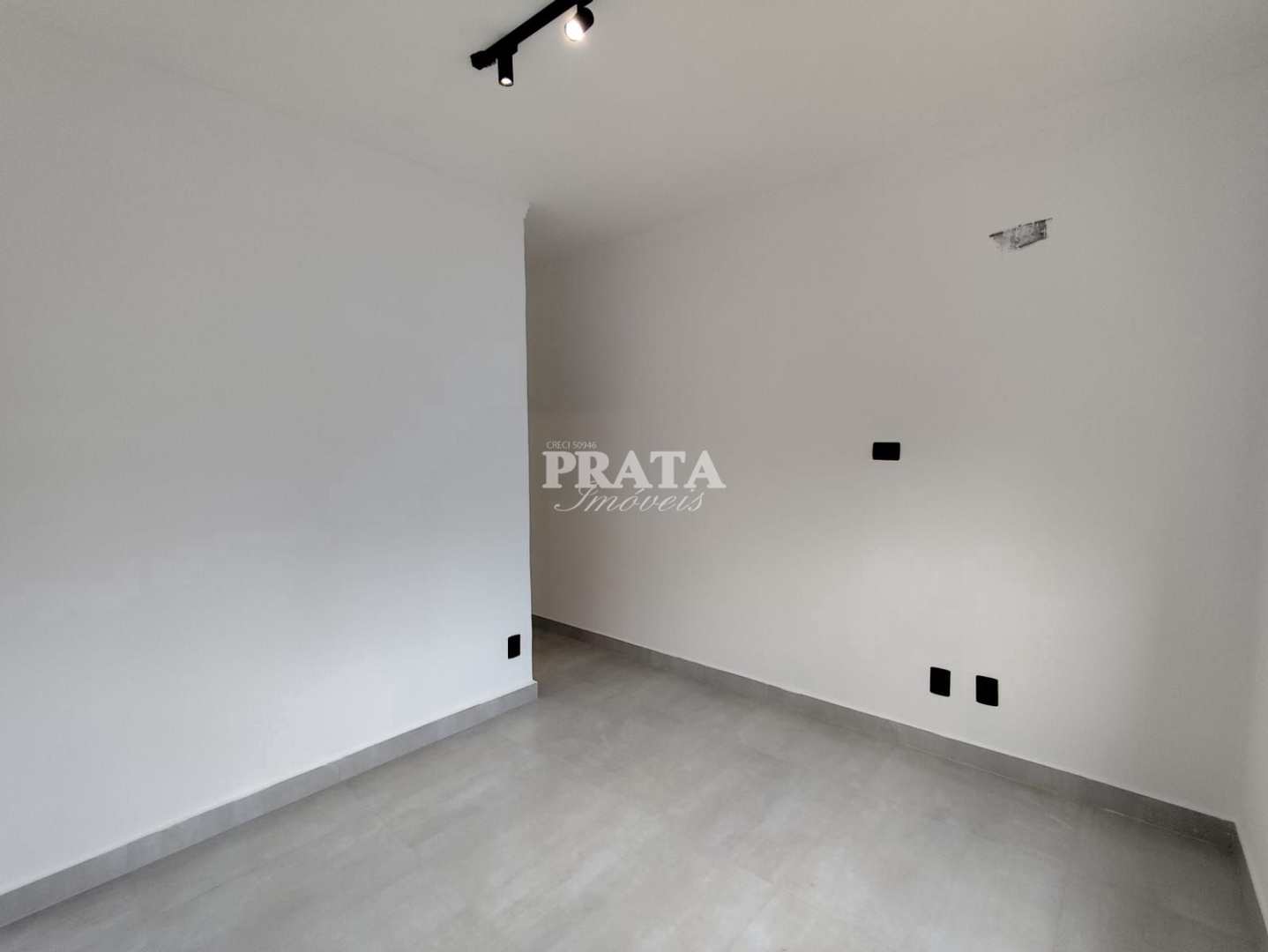 Apartamento à venda com 2 quartos, 60m² - Foto 4