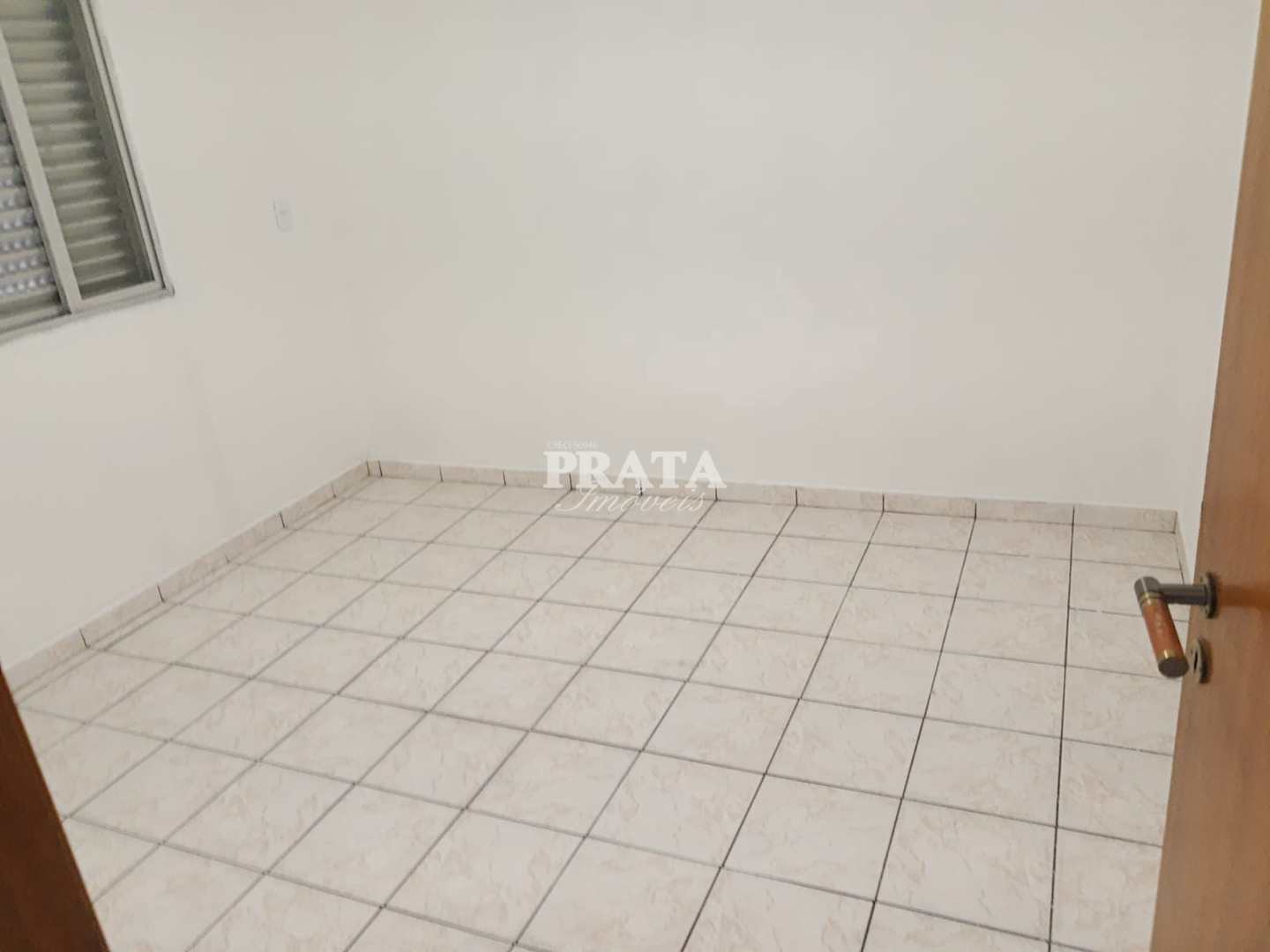 Apartamento à venda com 2 quartos, 80m² - Foto 12