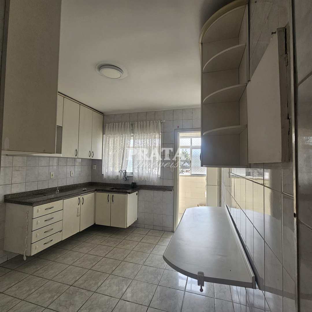 Apartamento à venda com 2 quartos, 72m² - Foto 13