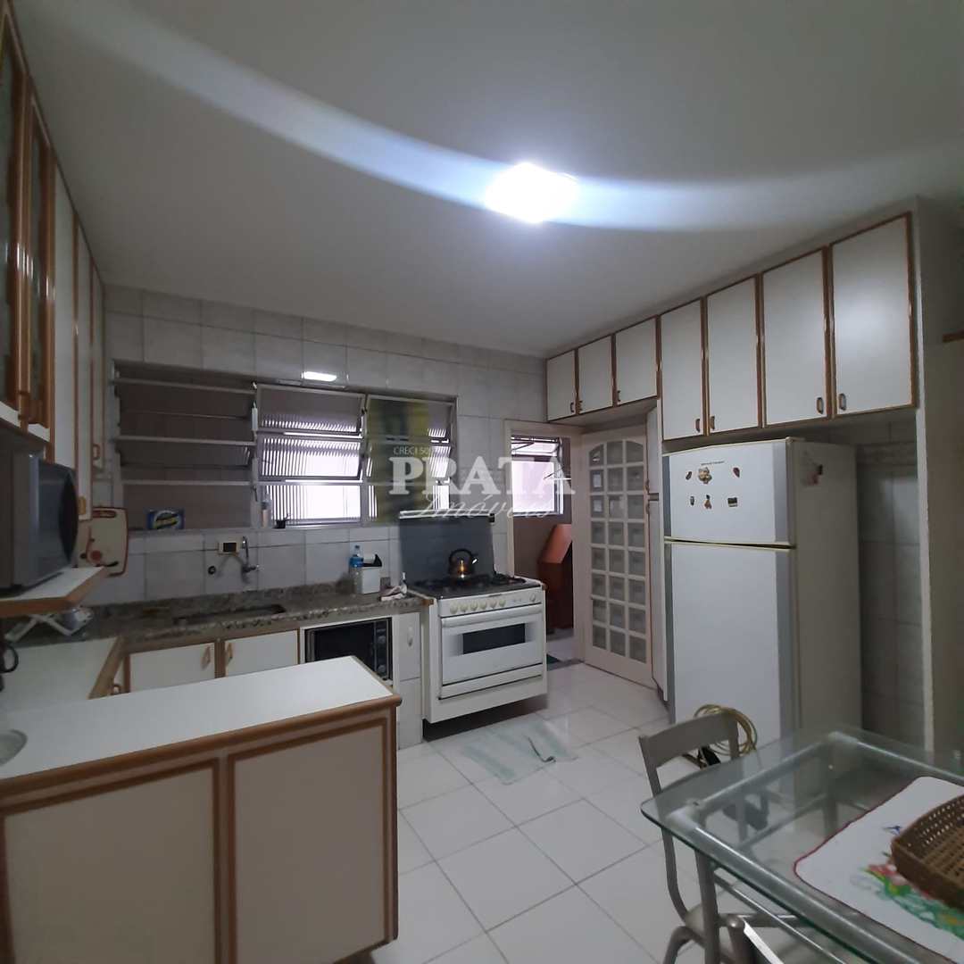 Apartamento à venda com 3 quartos, 130m² - Foto 15