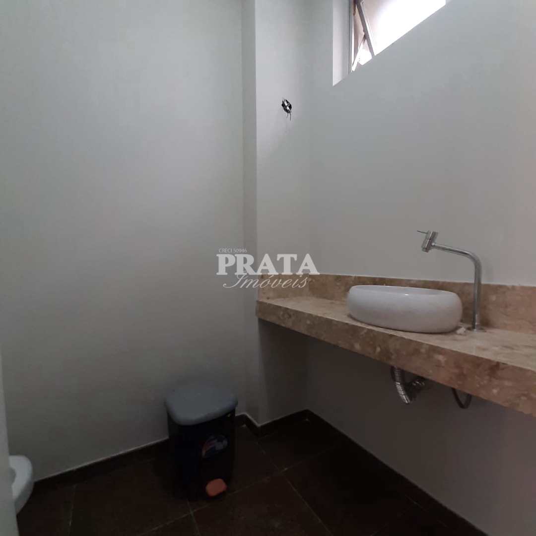 Casa à venda com 3 quartos, 200m² - Foto 28