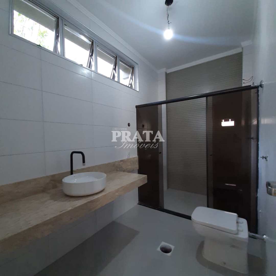 Casa à venda com 3 quartos, 200m² - Foto 24