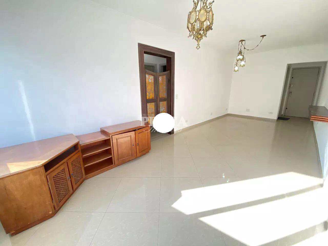 Apartamento à venda com 2 quartos, 73m² - Foto 2