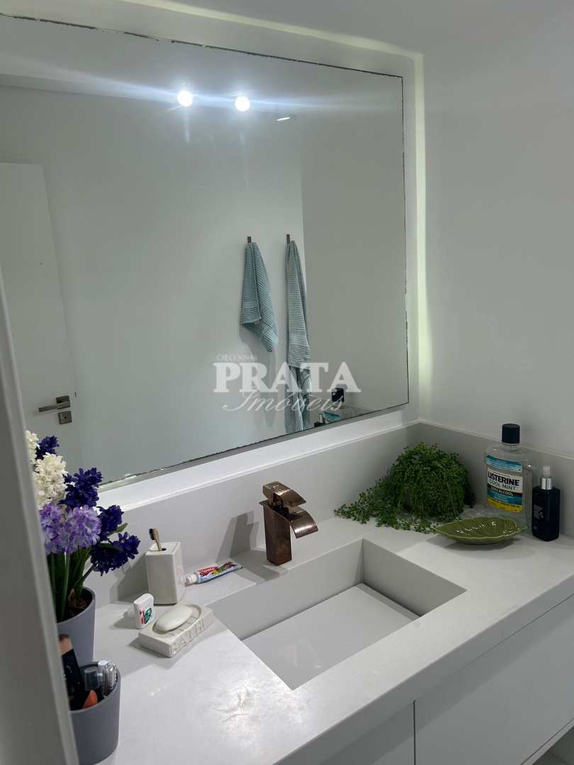 Apartamento para alugar com 4 quartos, 300m² - Foto 21