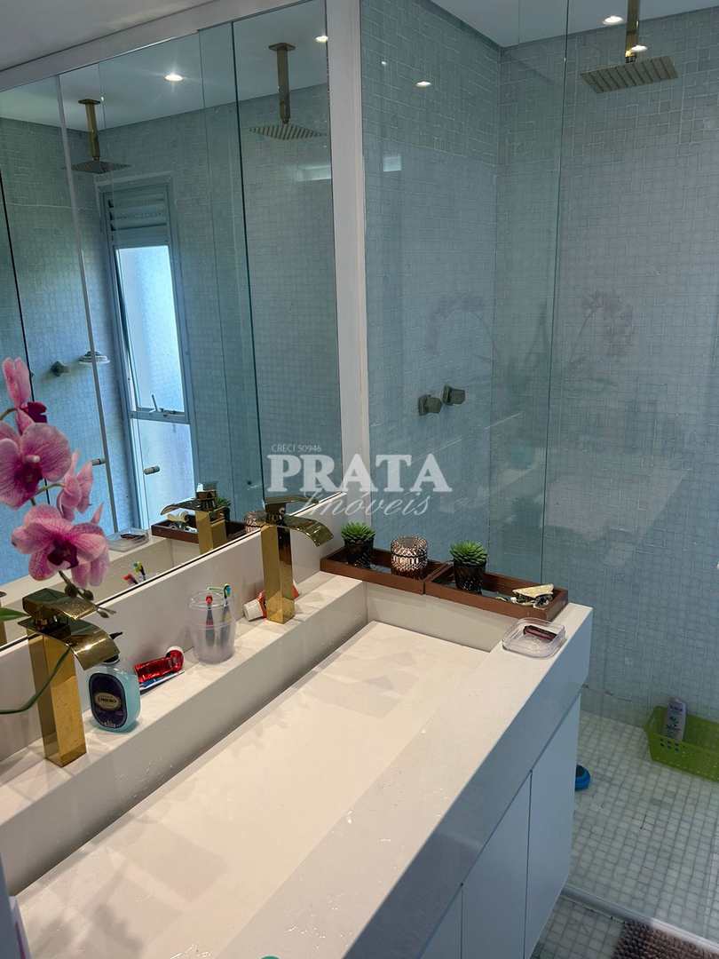 Apartamento para alugar com 4 quartos, 300m² - Foto 23