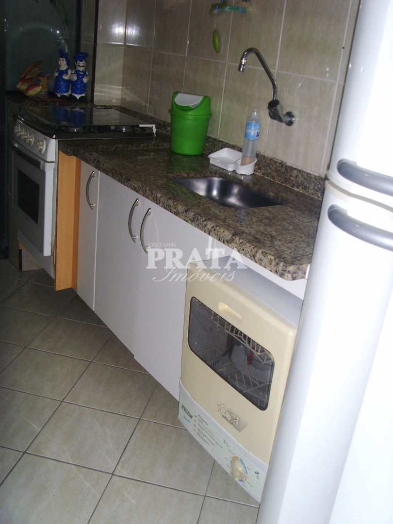 Apartamento à venda com 2 quartos, 75m² - Foto 14