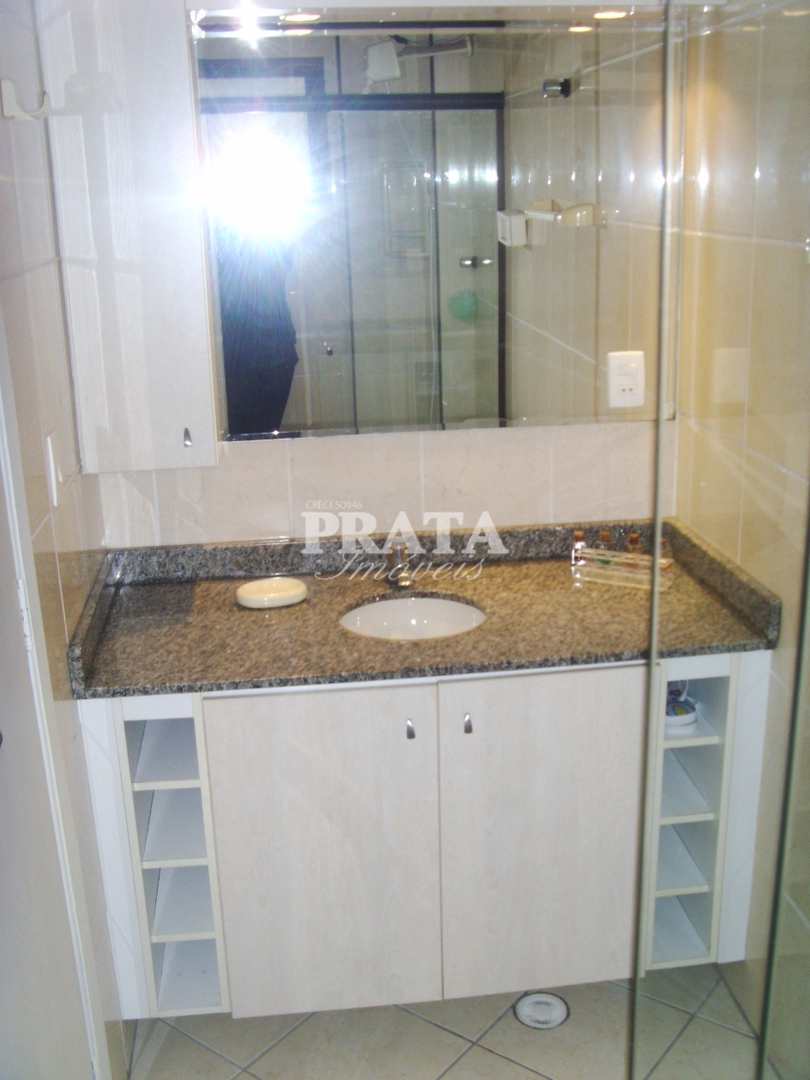 Apartamento à venda com 2 quartos, 75m² - Foto 21