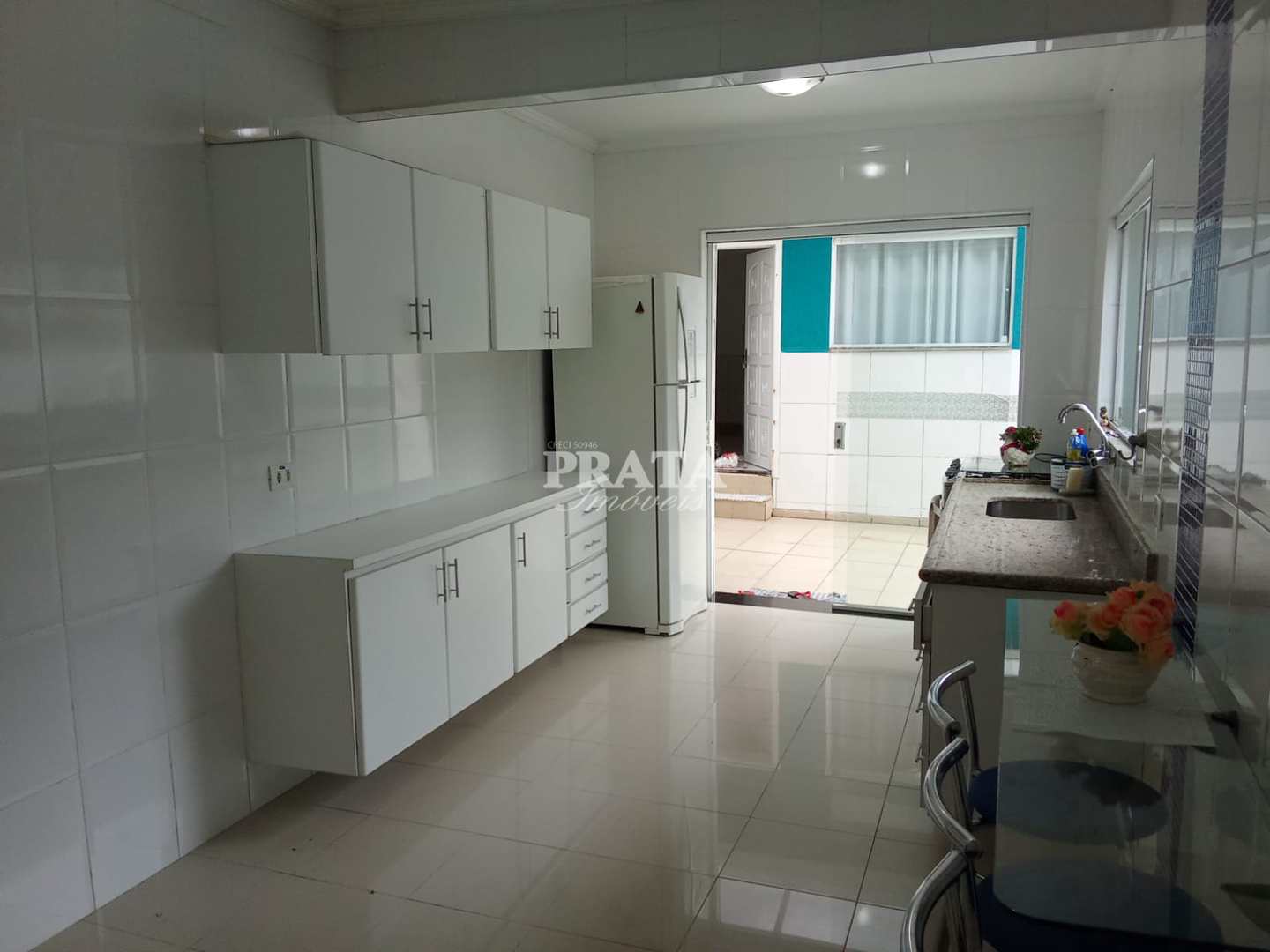 Casa à venda com 2 quartos, 170m² - Foto 15