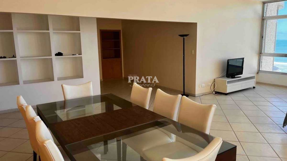 Apartamento à venda com 4 quartos, 200m² - Foto 2