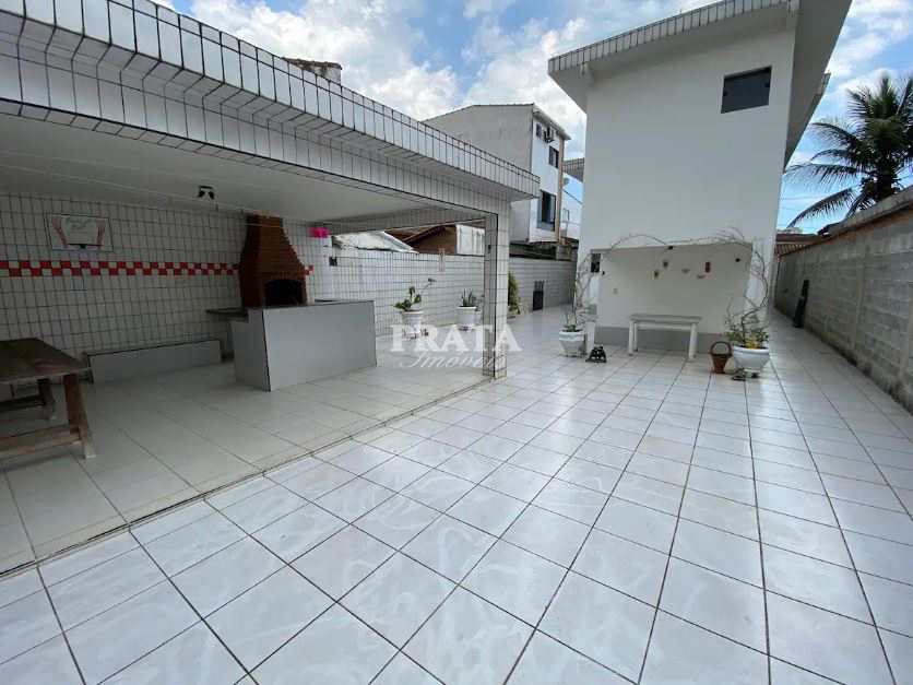 Sobrado à venda com 3 quartos, 110m² - Foto 1