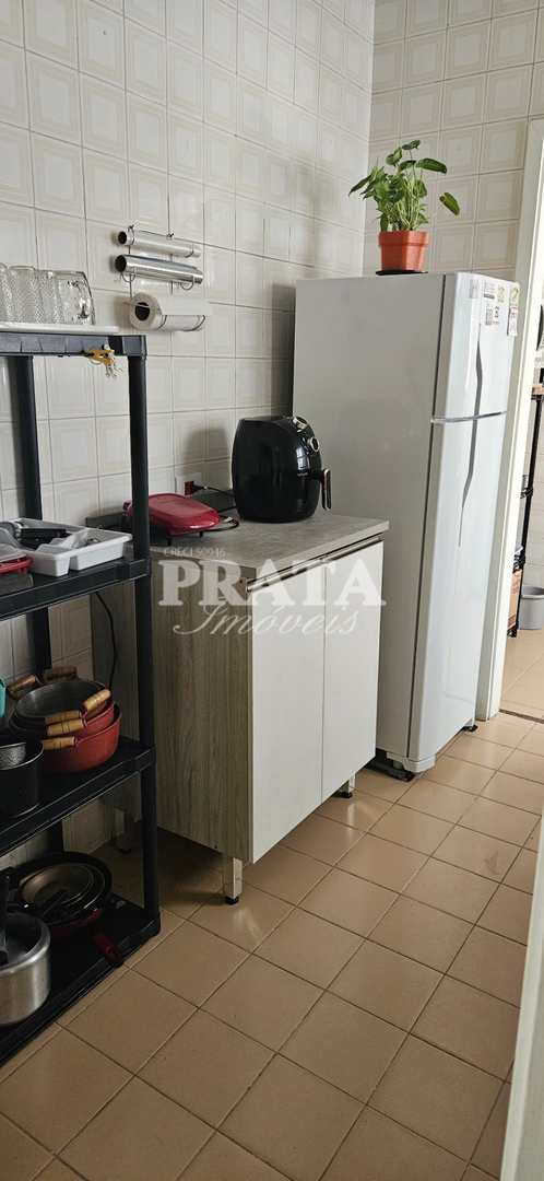 Apartamento para alugar com 3 quartos, 75m² - Foto 13