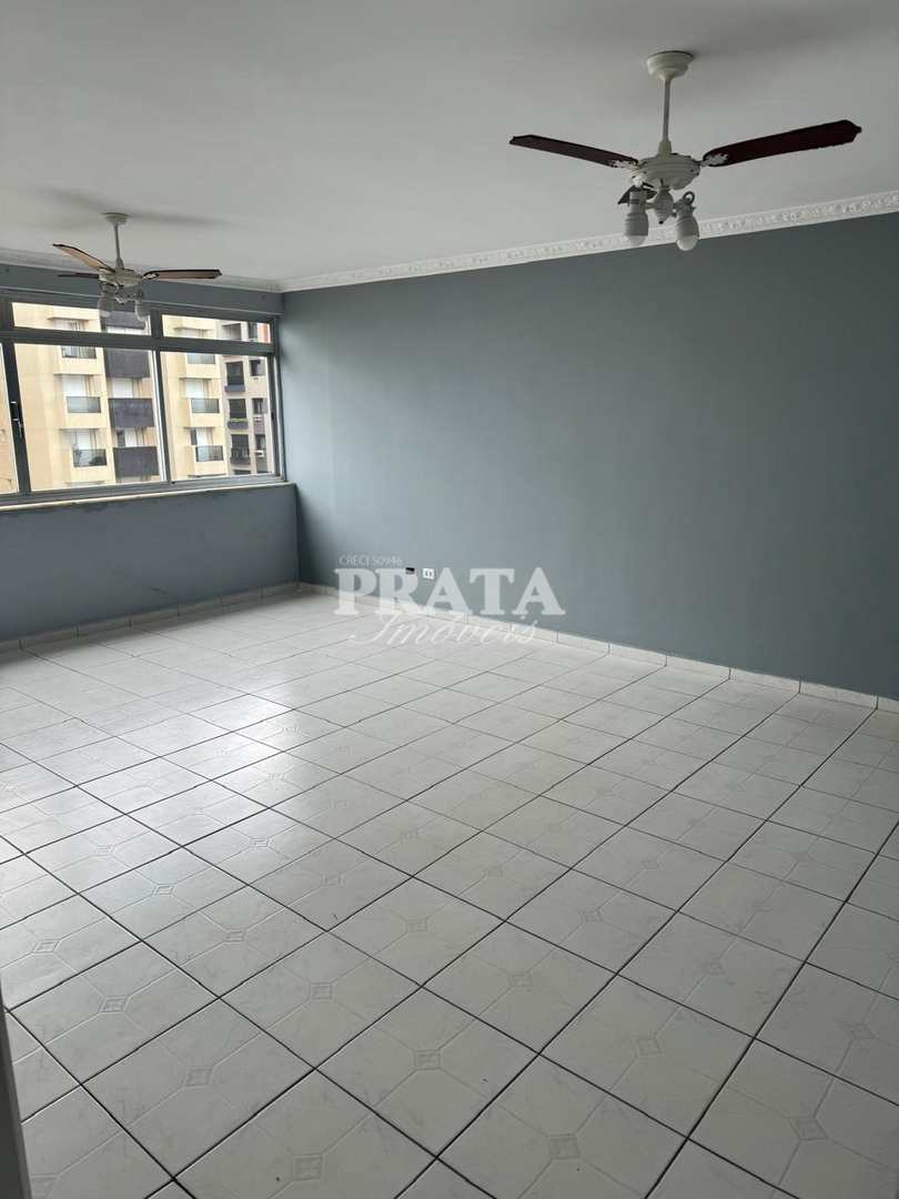 Apartamento à venda com 3 quartos, 137m² - Foto 3