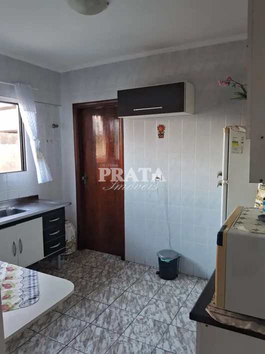 Apartamento à venda com 2 quartos, 67m² - Foto 10