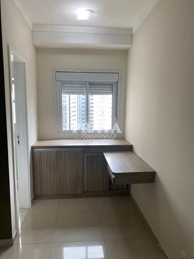 Apartamento à venda com 3 quartos, 97m² - Foto 12