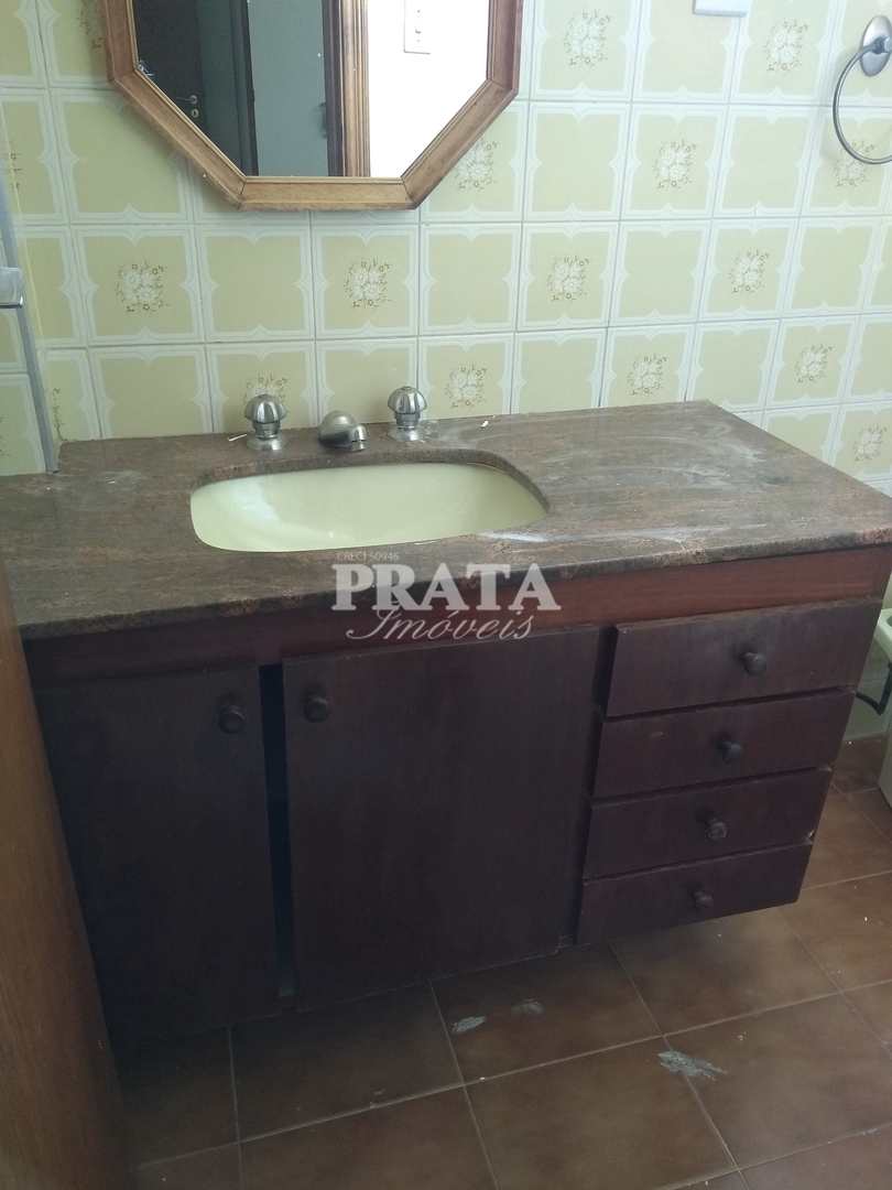 Apartamento para alugar com 3 quartos, 200m² - Foto 15