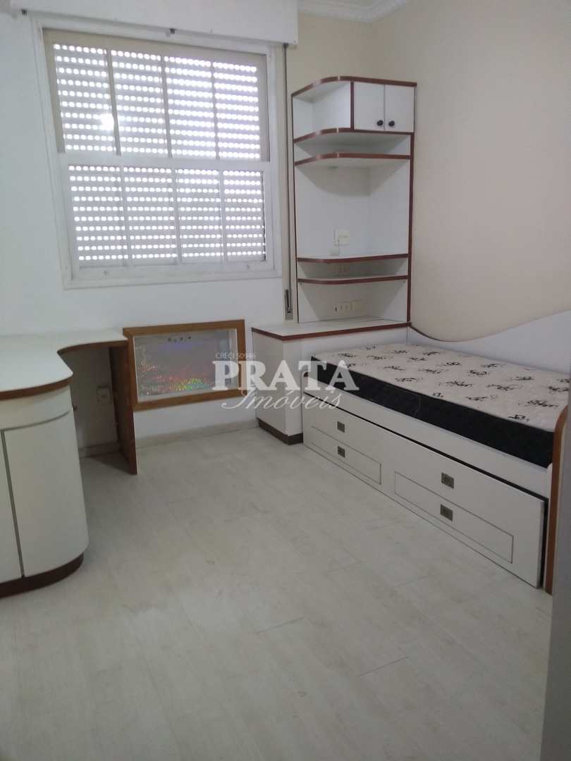 Apartamento para alugar com 3 quartos, 200m² - Foto 5