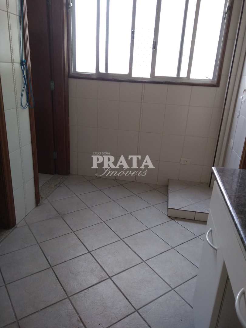 Apartamento para alugar com 3 quartos, 200m² - Foto 24