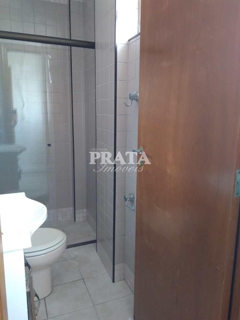 Apartamento para alugar com 3 quartos, 200m² - Foto 25