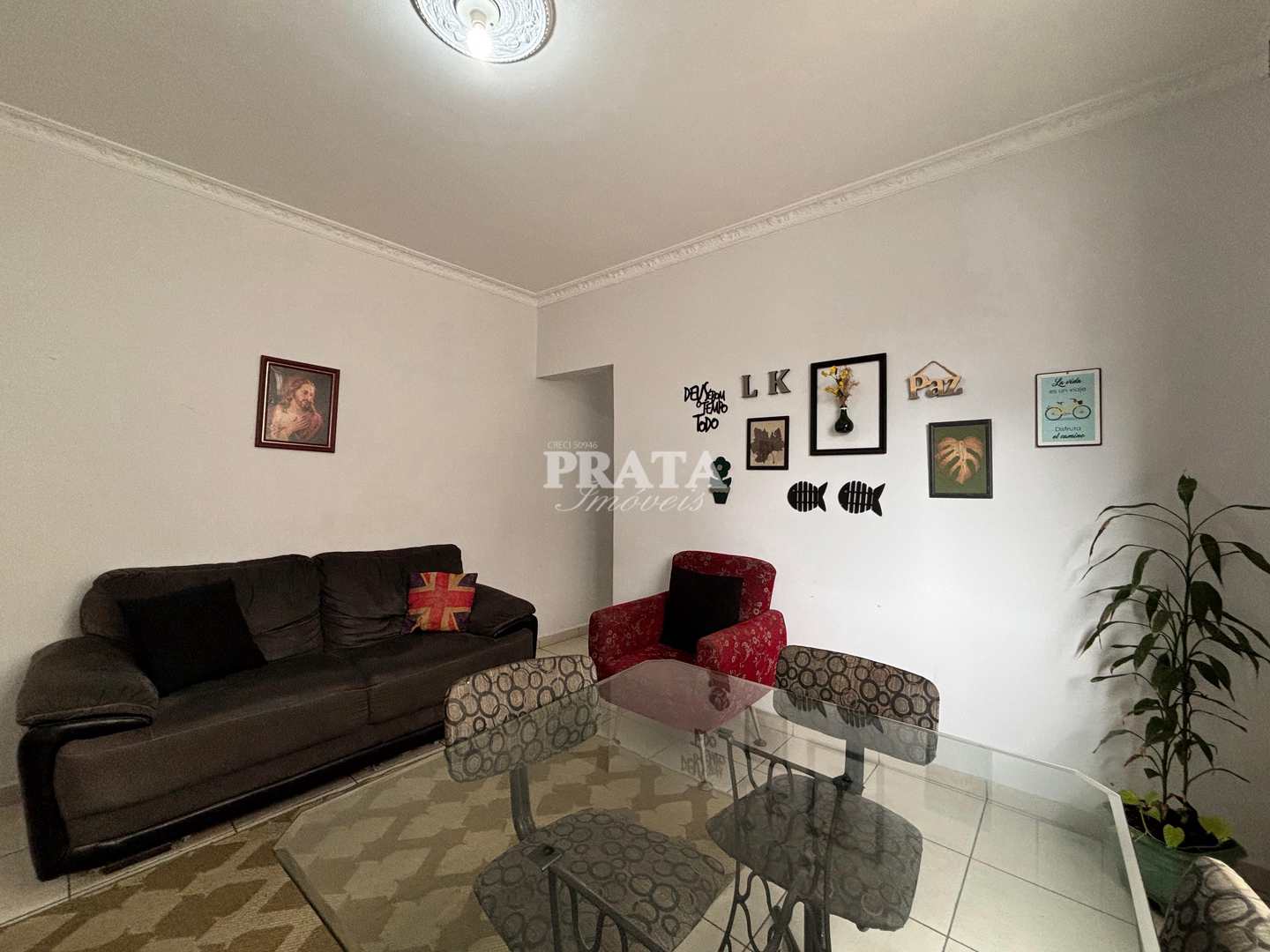 Apartamento à venda com 2 quartos, 61m² - Foto 2