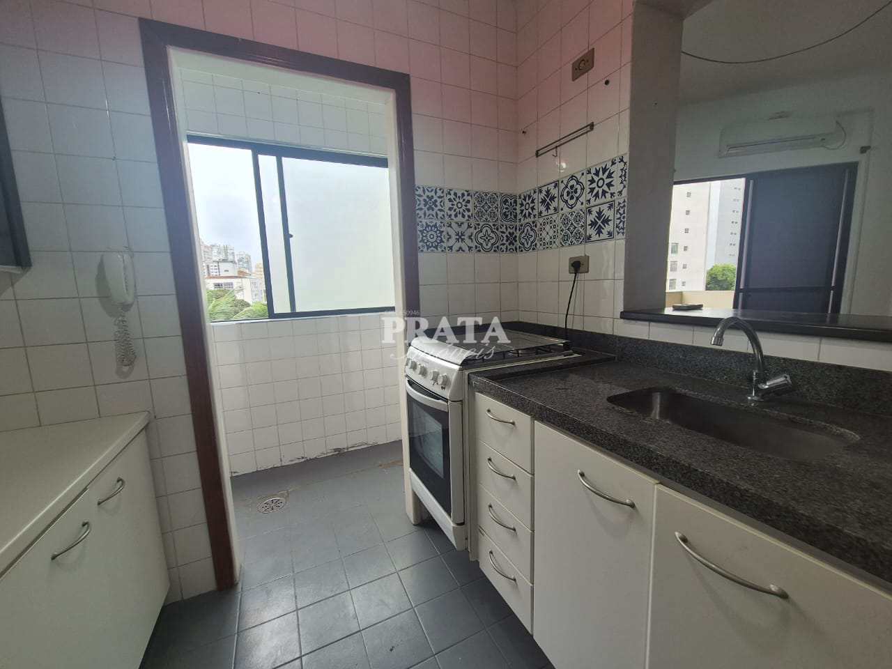 Apartamento à venda com 1 quarto, 65m² - Foto 12