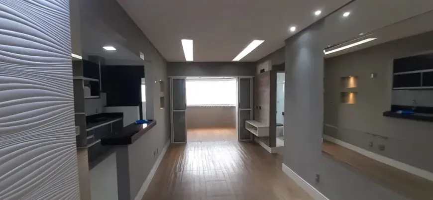 Apartamento à venda com 1 quarto, 56m² - Foto 4