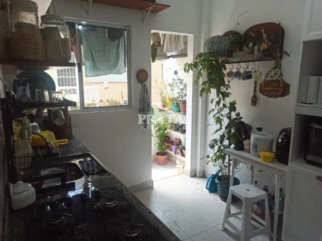 Apartamento à venda com 2 quartos, 75m² - Foto 8