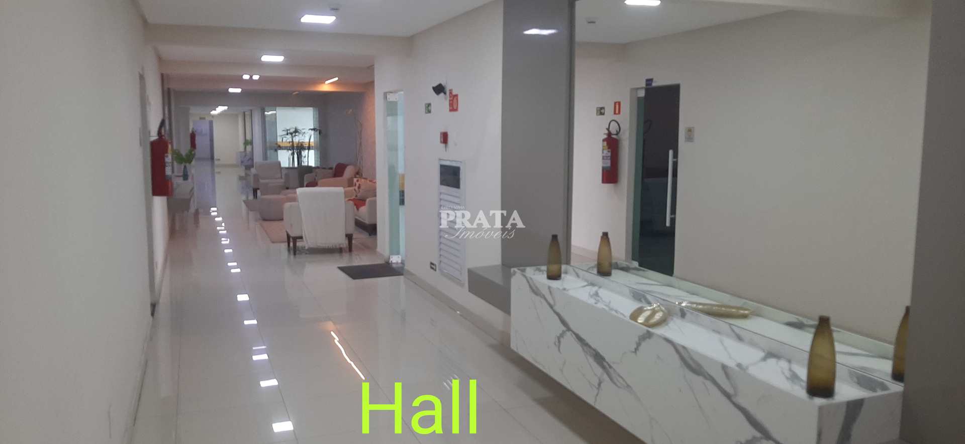 Apartamento à venda com 2 quartos, 69m² - Foto 16