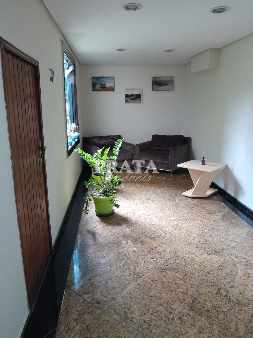 Apartamento à venda com 2 quartos, 80m² - Foto 13