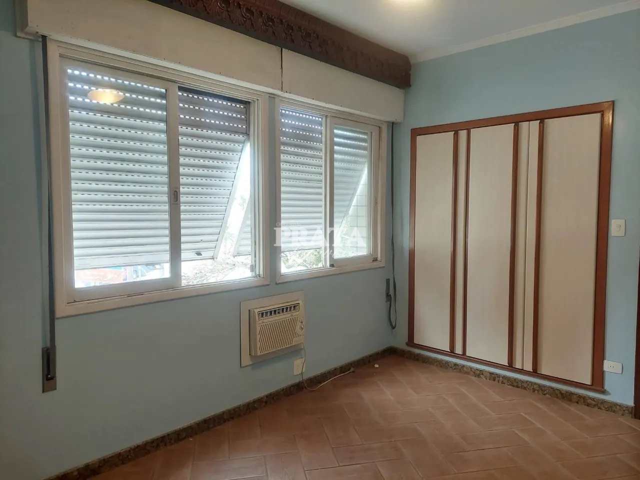 Apartamento para alugar com 3 quartos, 160m² - Foto 12