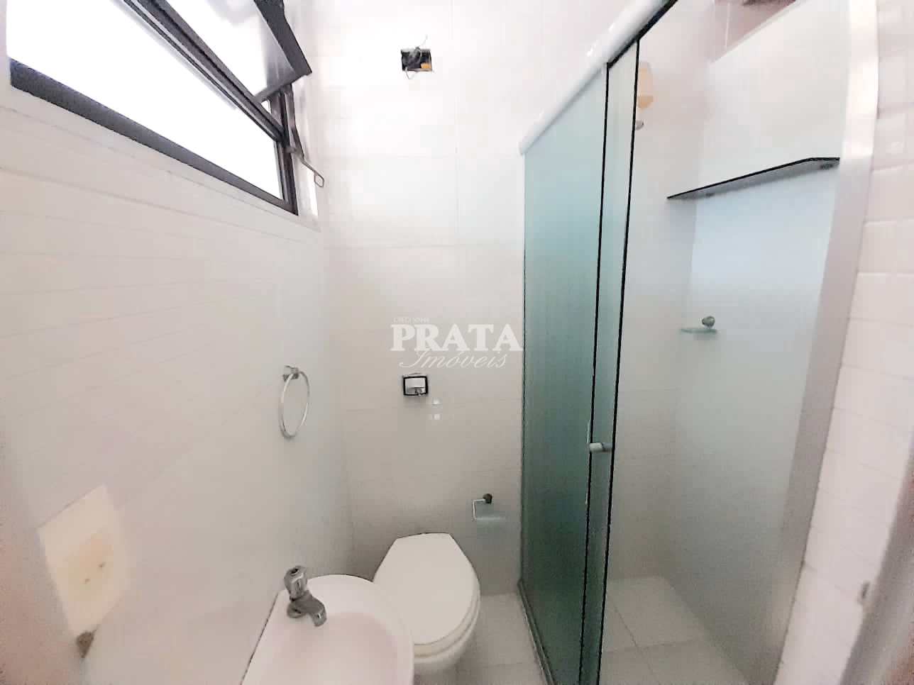 Apartamento para alugar com 3 quartos, 160m² - Foto 17