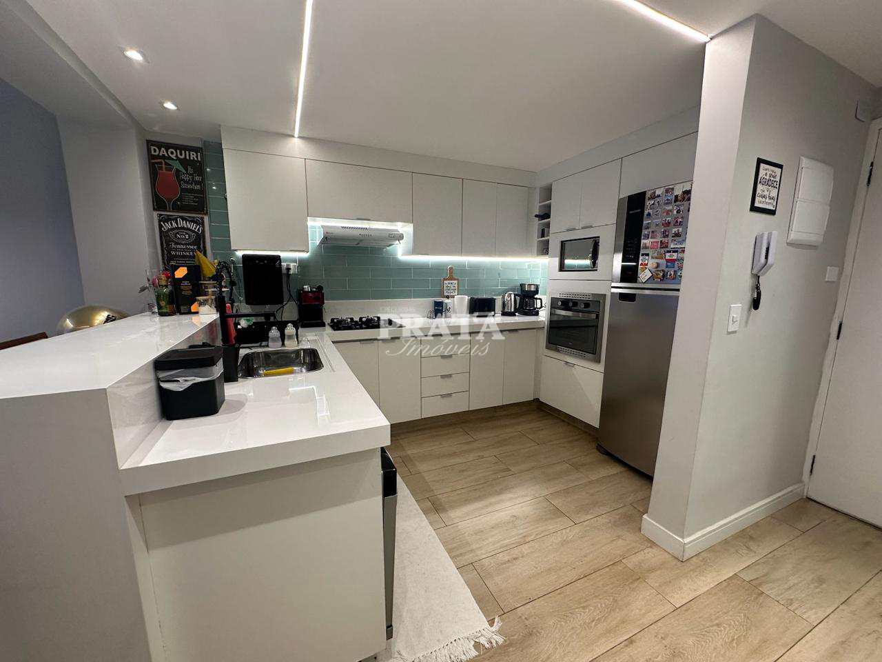 Apartamento à venda com 2 quartos, 67m² - Foto 14