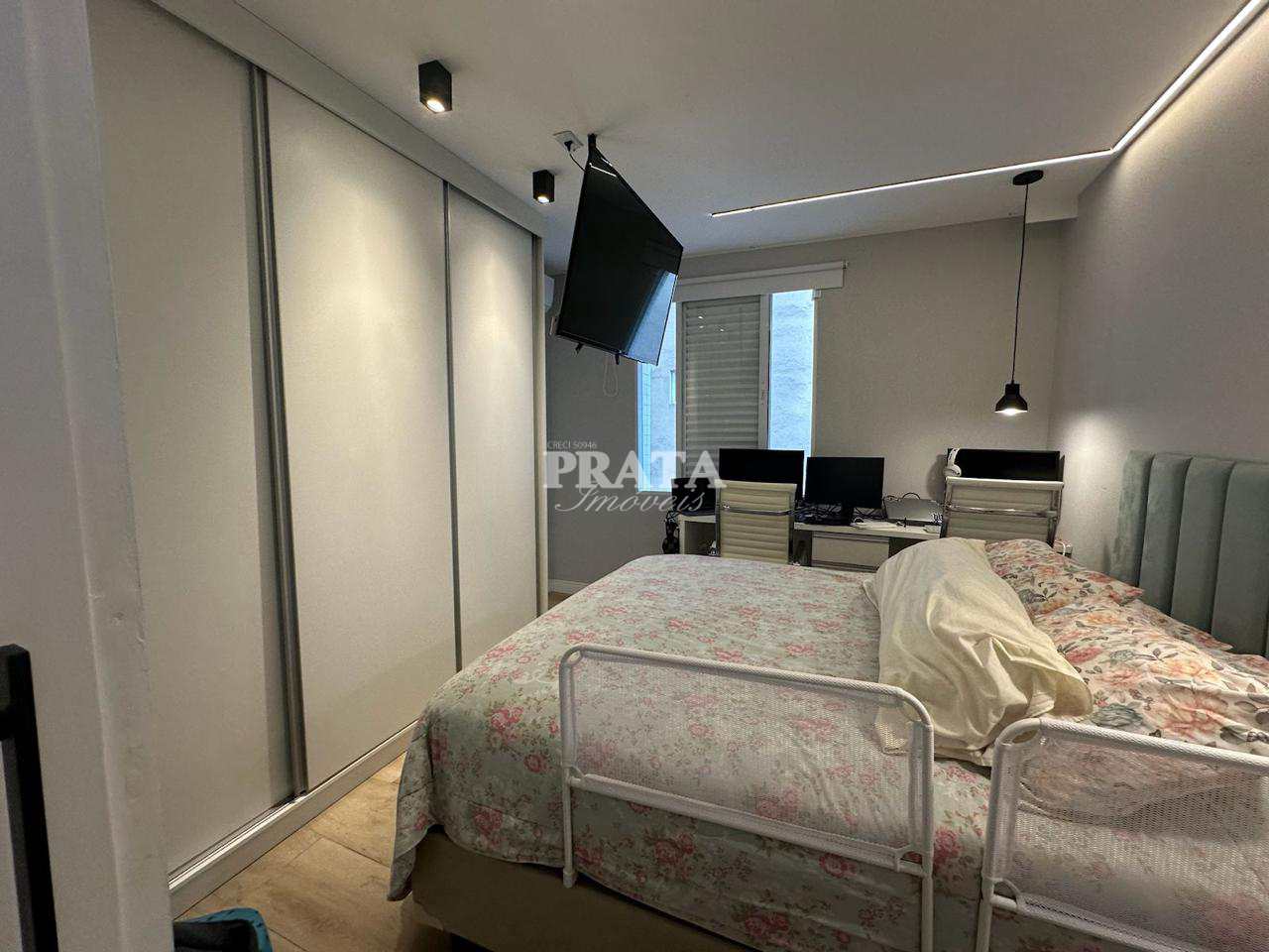 Apartamento à venda com 2 quartos, 67m² - Foto 9