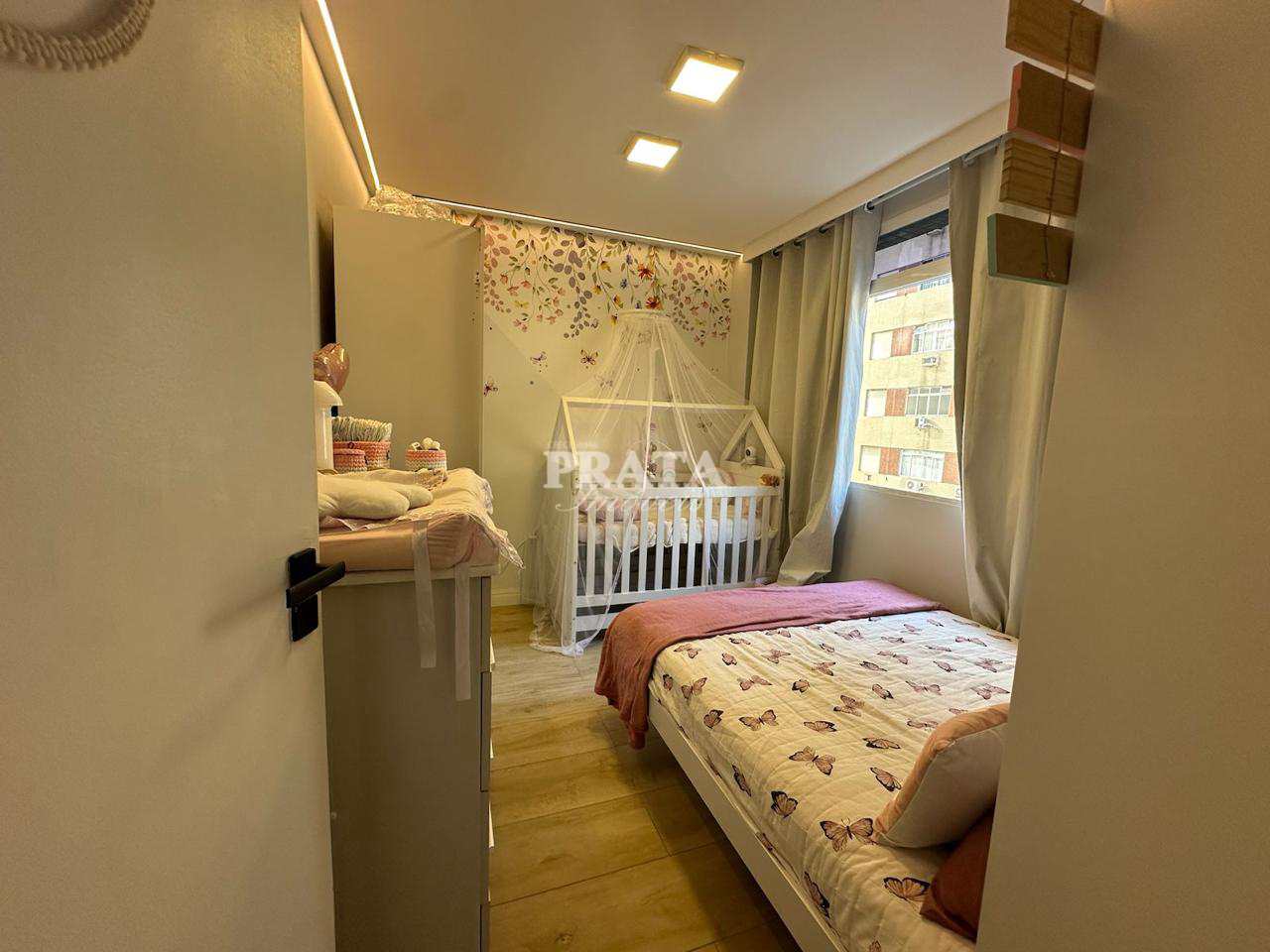 Apartamento à venda com 2 quartos, 67m² - Foto 12