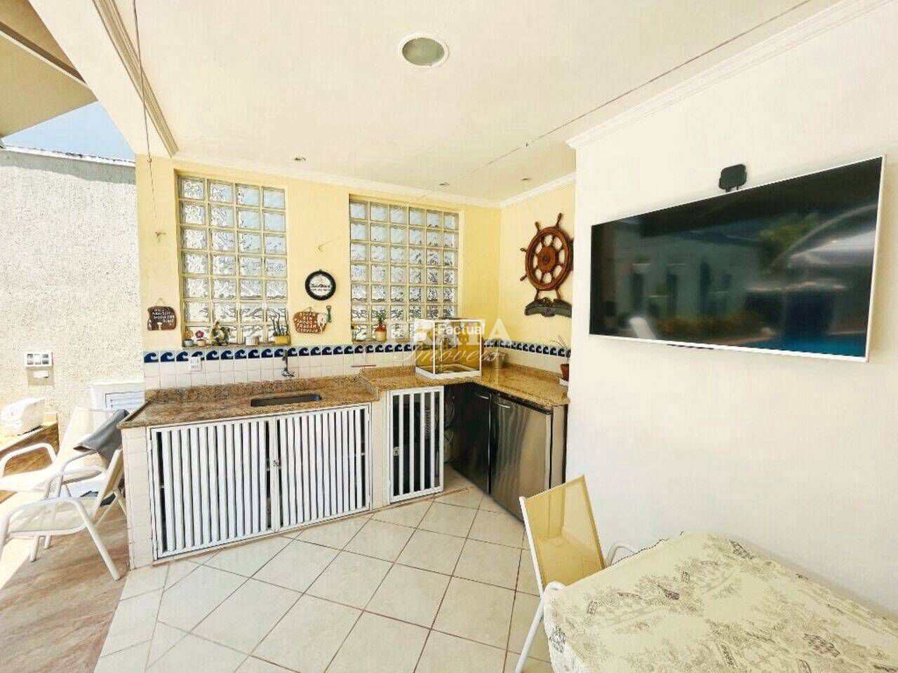 Sobrado à venda com 6 quartos, 300m² - Foto 42