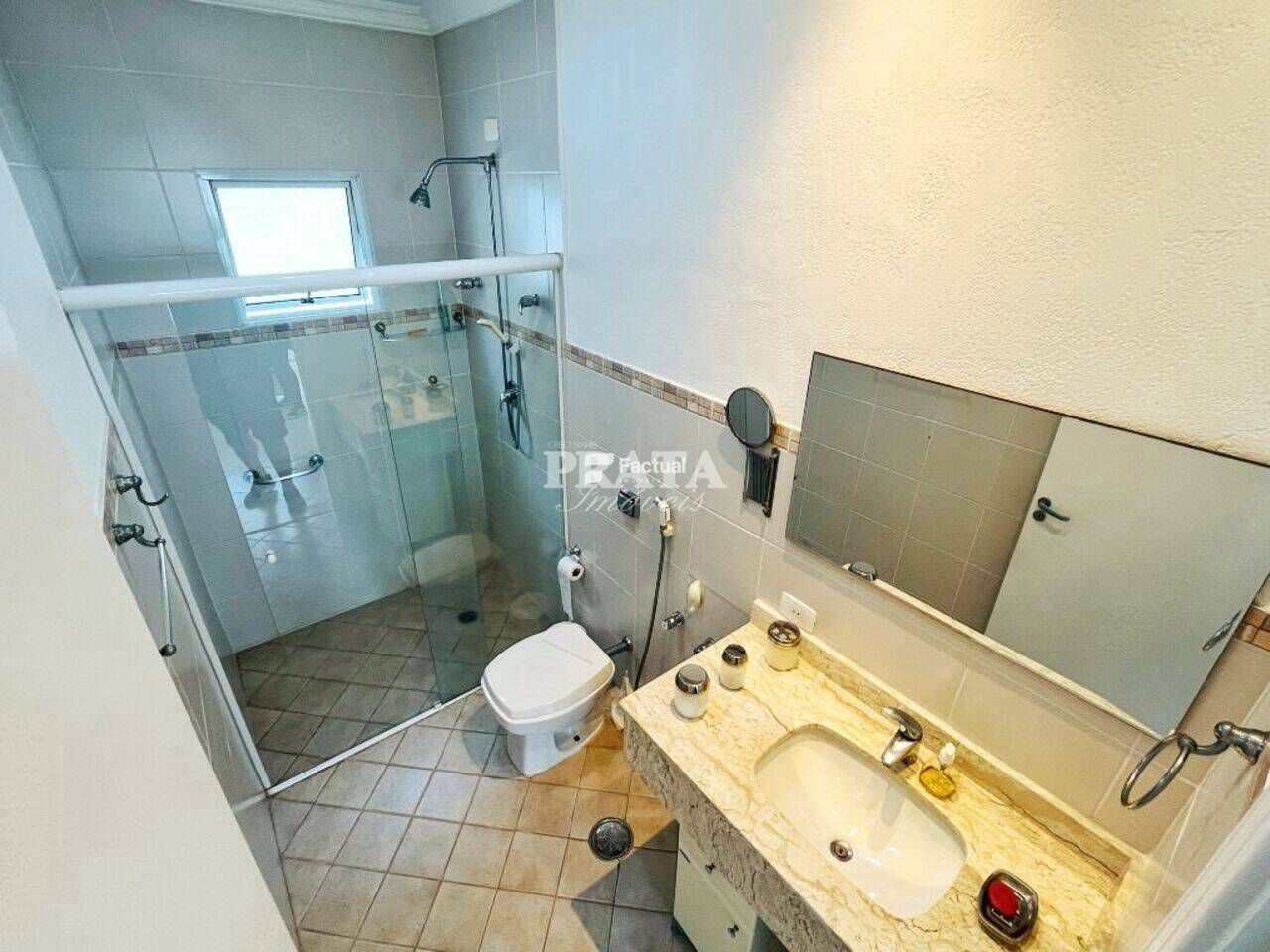 Sobrado à venda com 6 quartos, 300m² - Foto 37