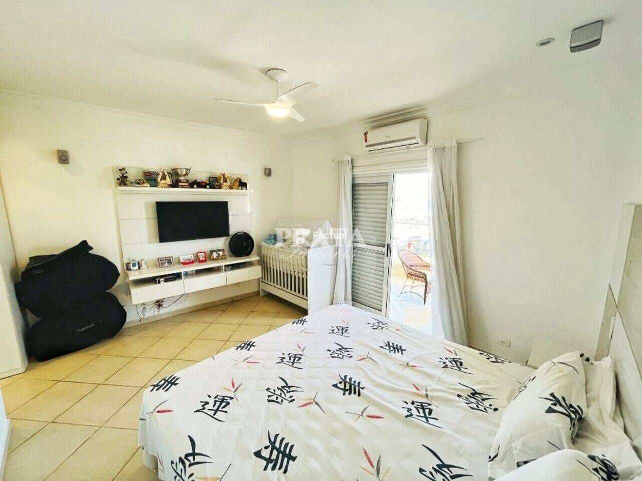 Sobrado à venda com 6 quartos, 300m² - Foto 22