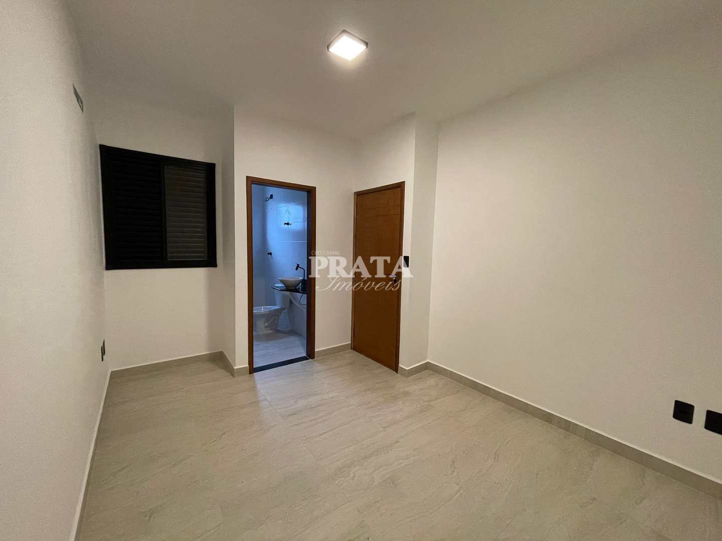 Casa à venda com 3 quartos, 104m² - Foto 3