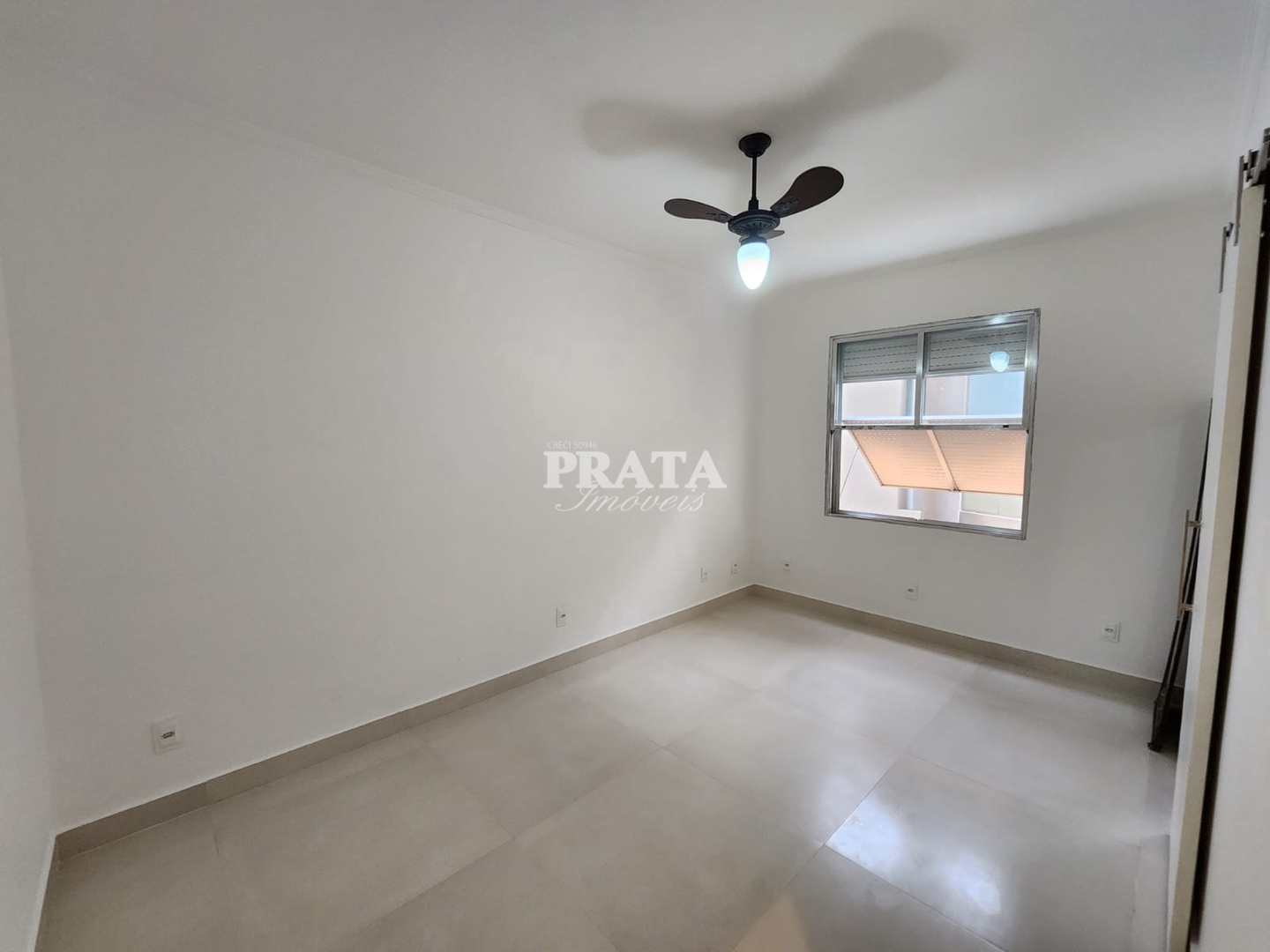 Apartamento à venda com 2 quartos, 83m² - Foto 13