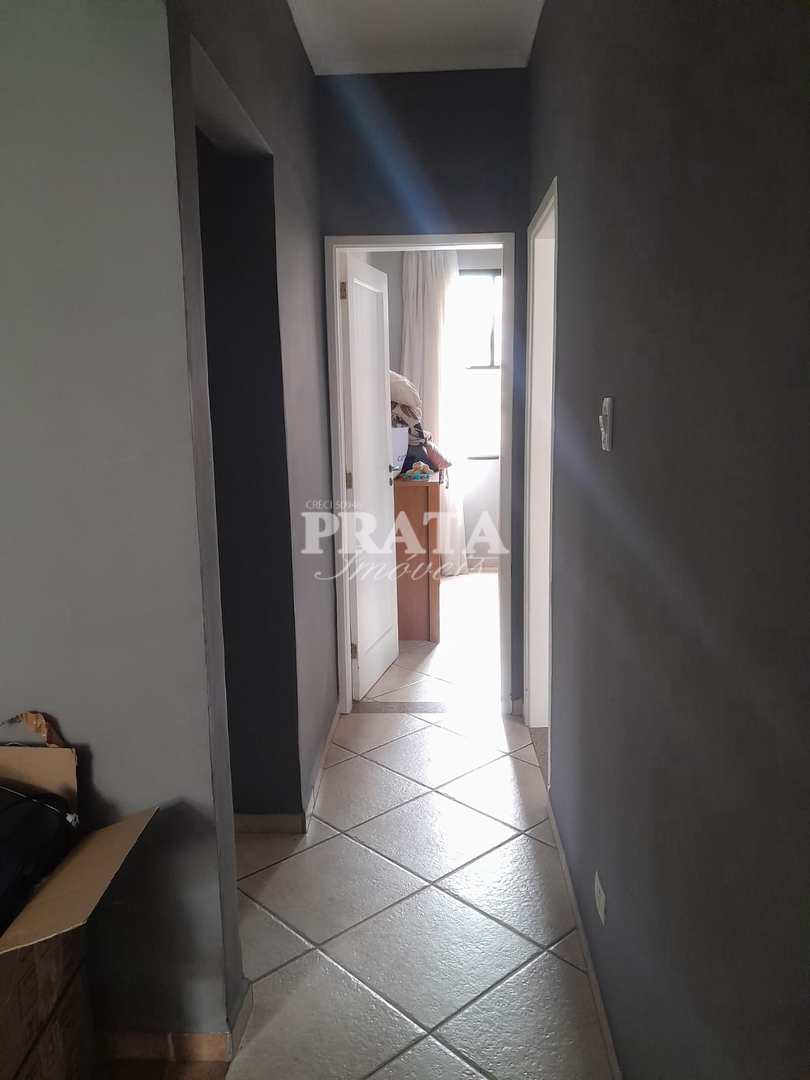 Apartamento à venda com 3 quartos, 86m² - Foto 2