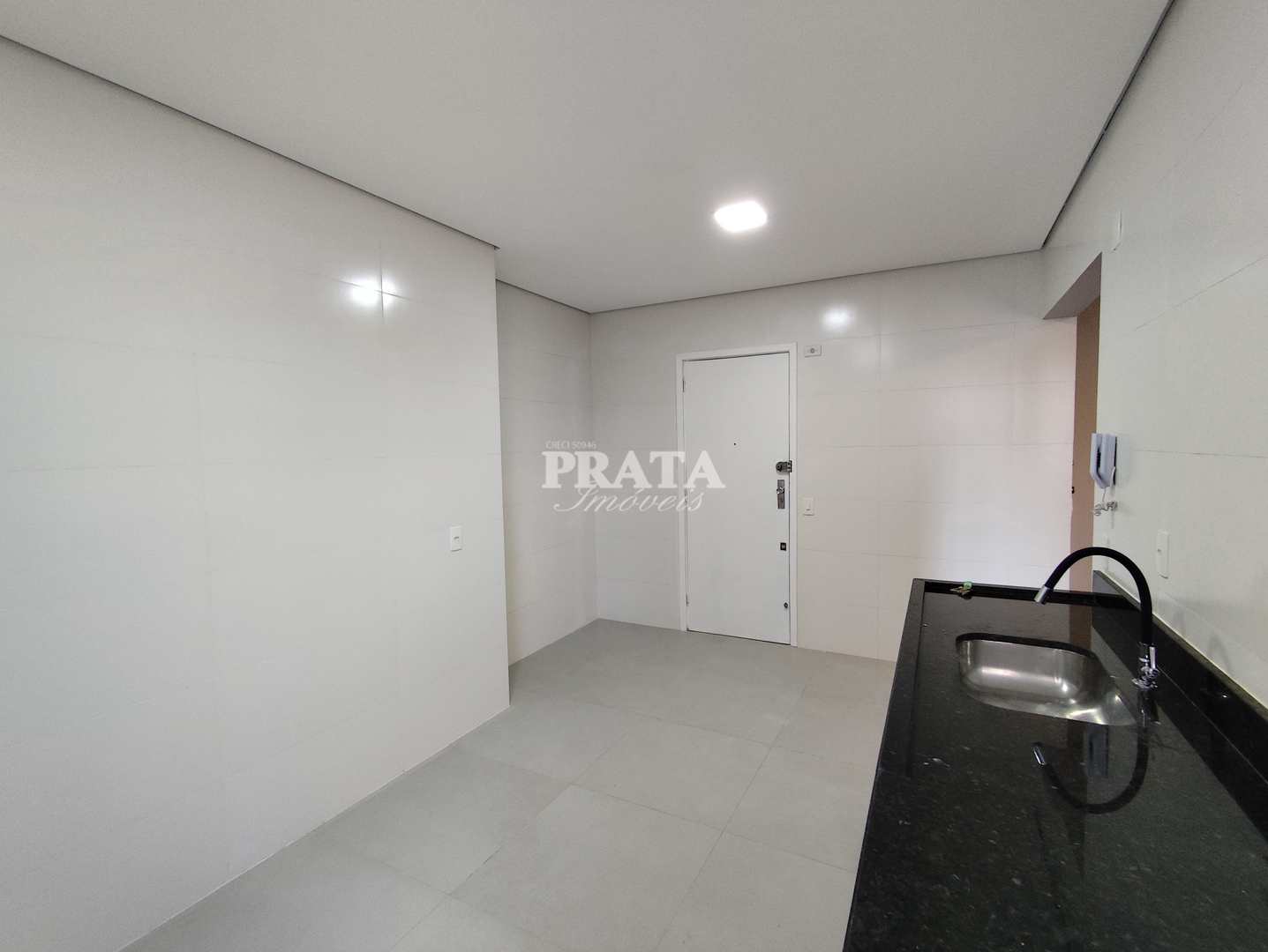 Apartamento à venda com 2 quartos, 90m² - Foto 11