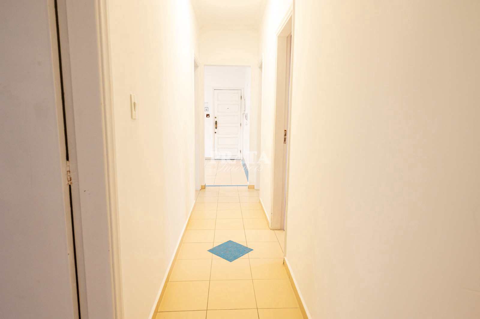 Apartamento à venda com 5 quartos, 208m² - Foto 9