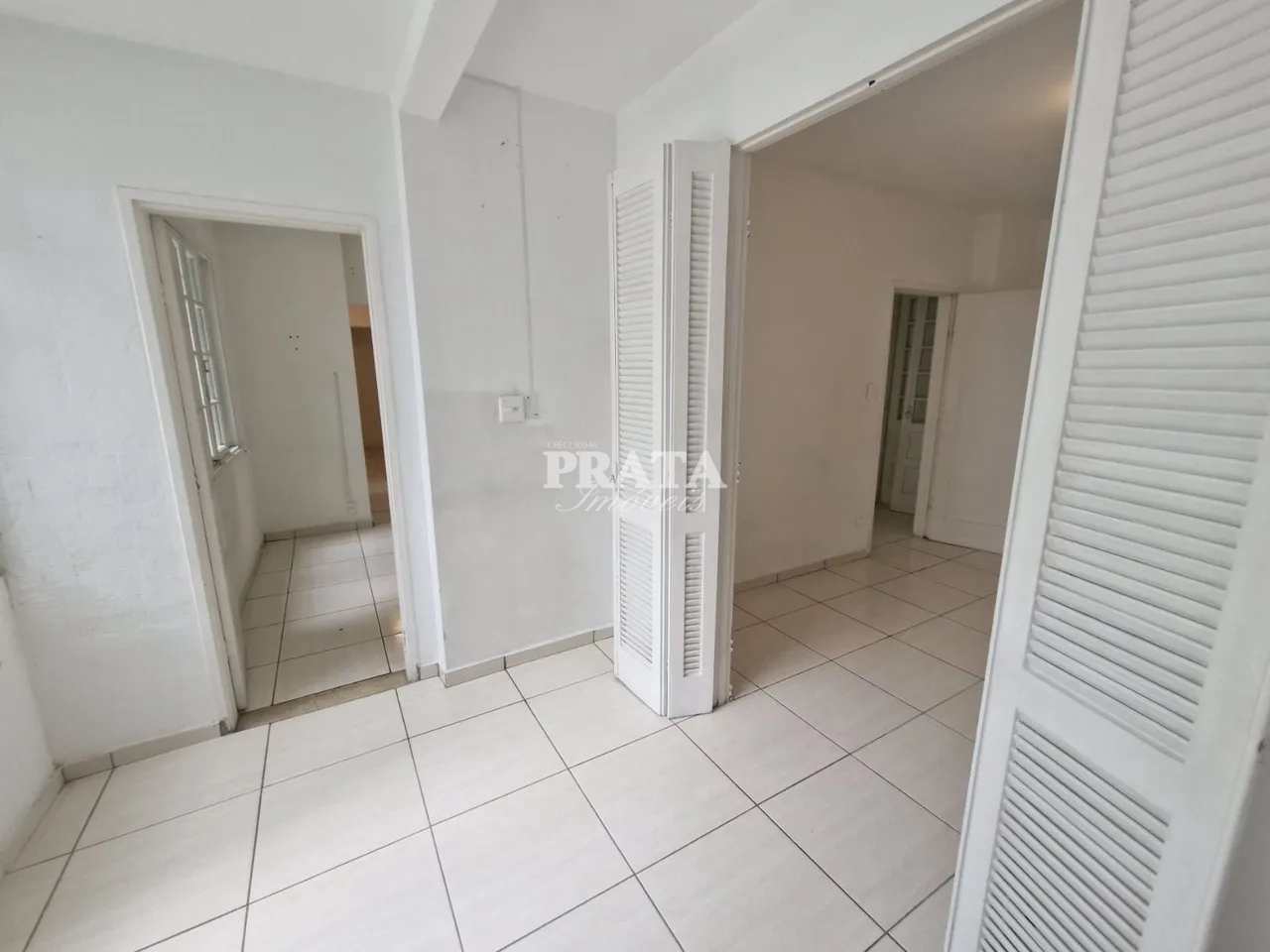 Apartamento à venda com 1 quarto, 60m² - Foto 10