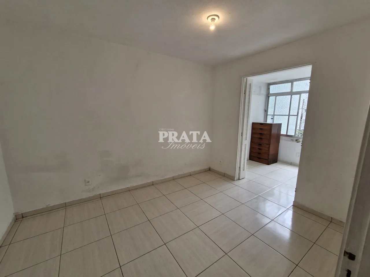 Apartamento à venda com 1 quarto, 60m² - Foto 2