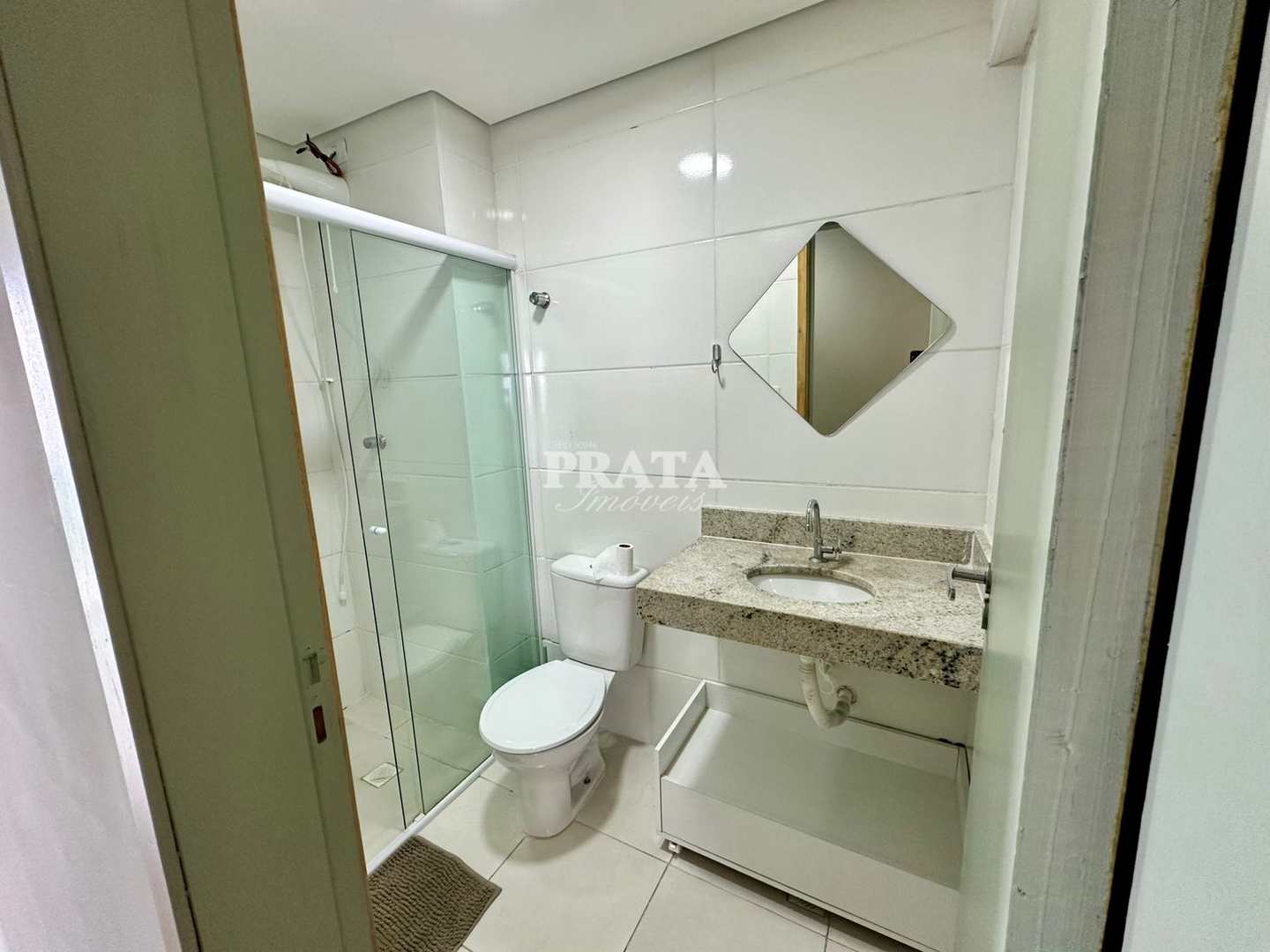 Apartamento à venda com 2 quartos, 72m² - Foto 24