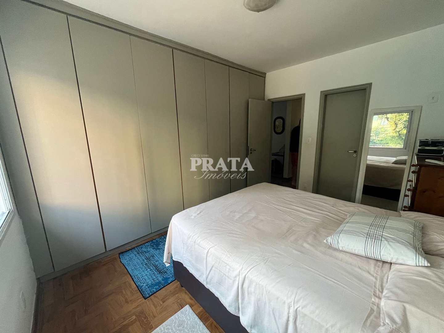 Apartamento à venda com 3 quartos, 127m² - Foto 2