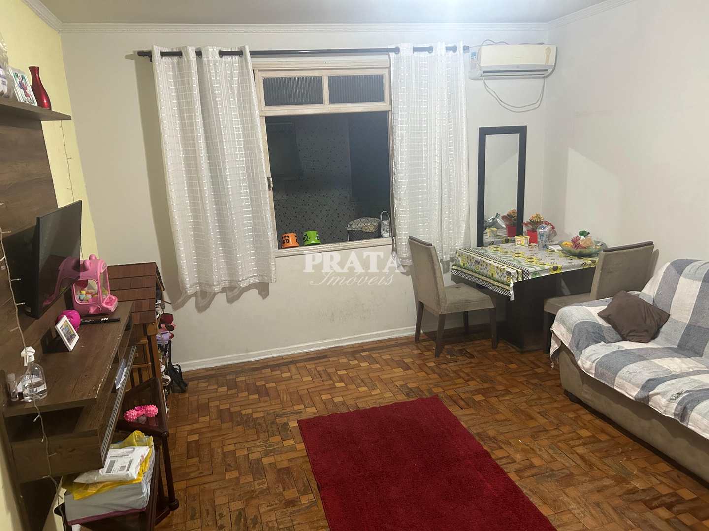 Apartamento à venda com 2 quartos, 75m² - Foto 2