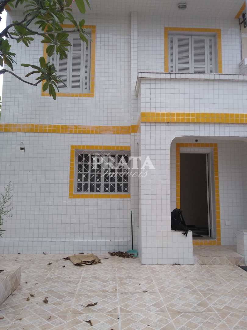 Sobrado para alugar com 2 quartos, 150m² - Foto 1