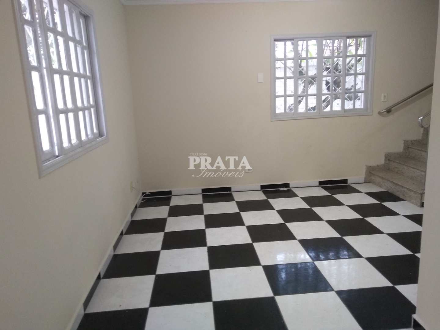 Sobrado para alugar com 2 quartos, 150m² - Foto 3