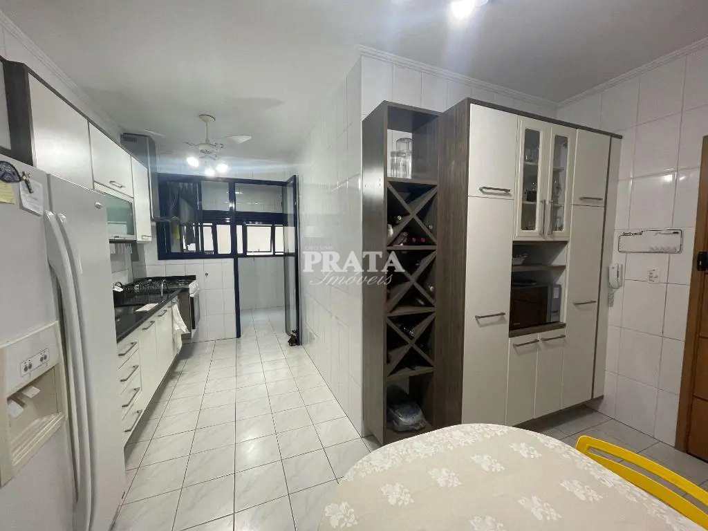 Apartamento à venda com 3 quartos, 160m² - Foto 16